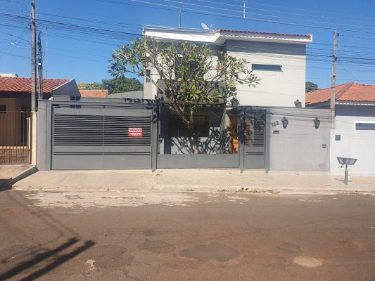 sobrado frente com placa